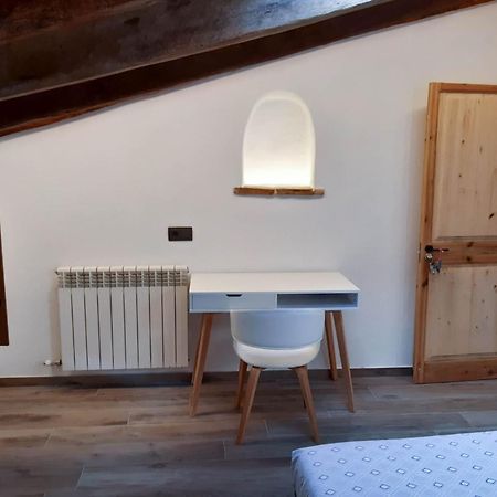 Apartamento Niu De Queralt Vic Exterior foto