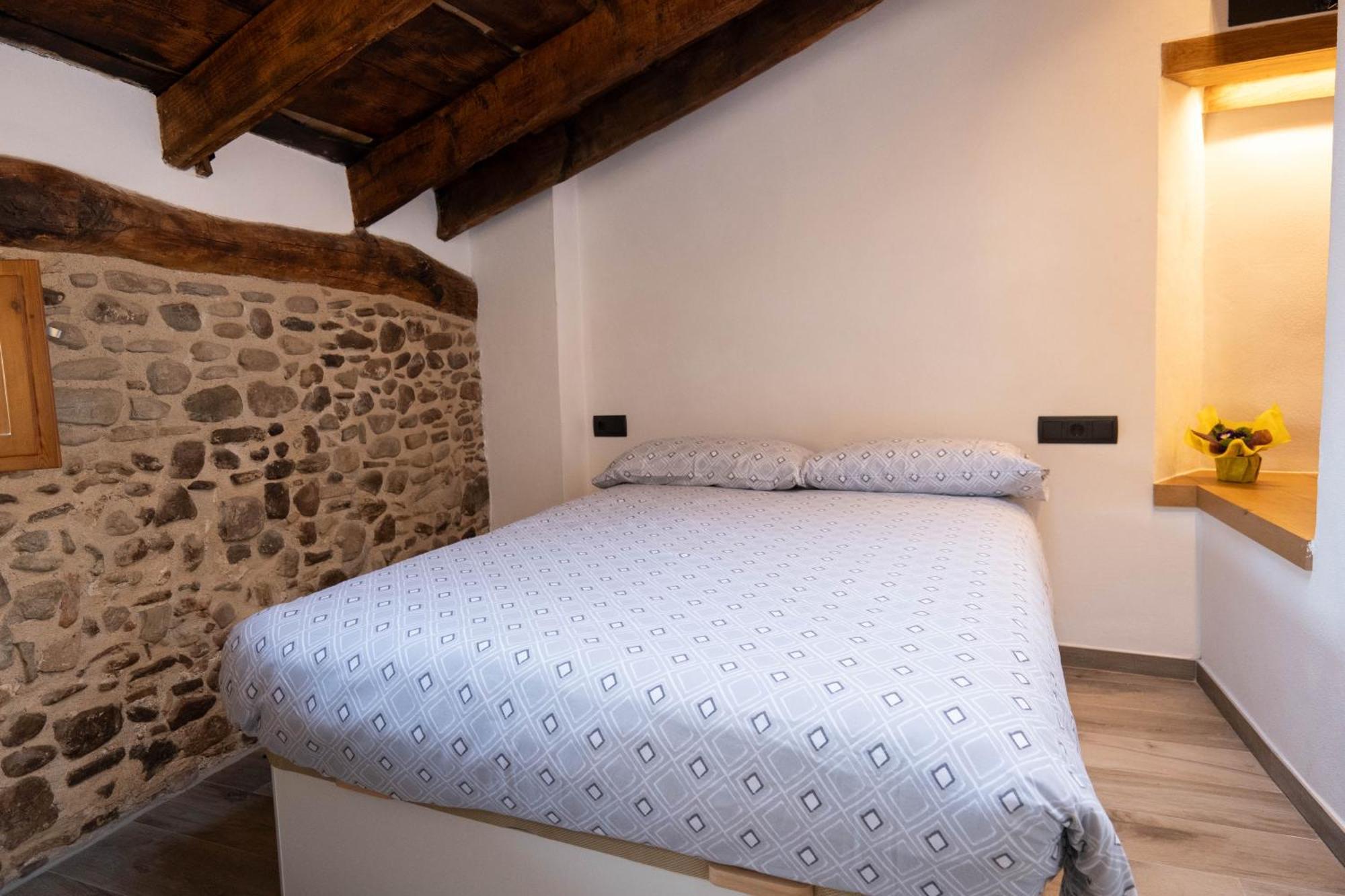 Apartamento Niu De Queralt Vic Exterior foto